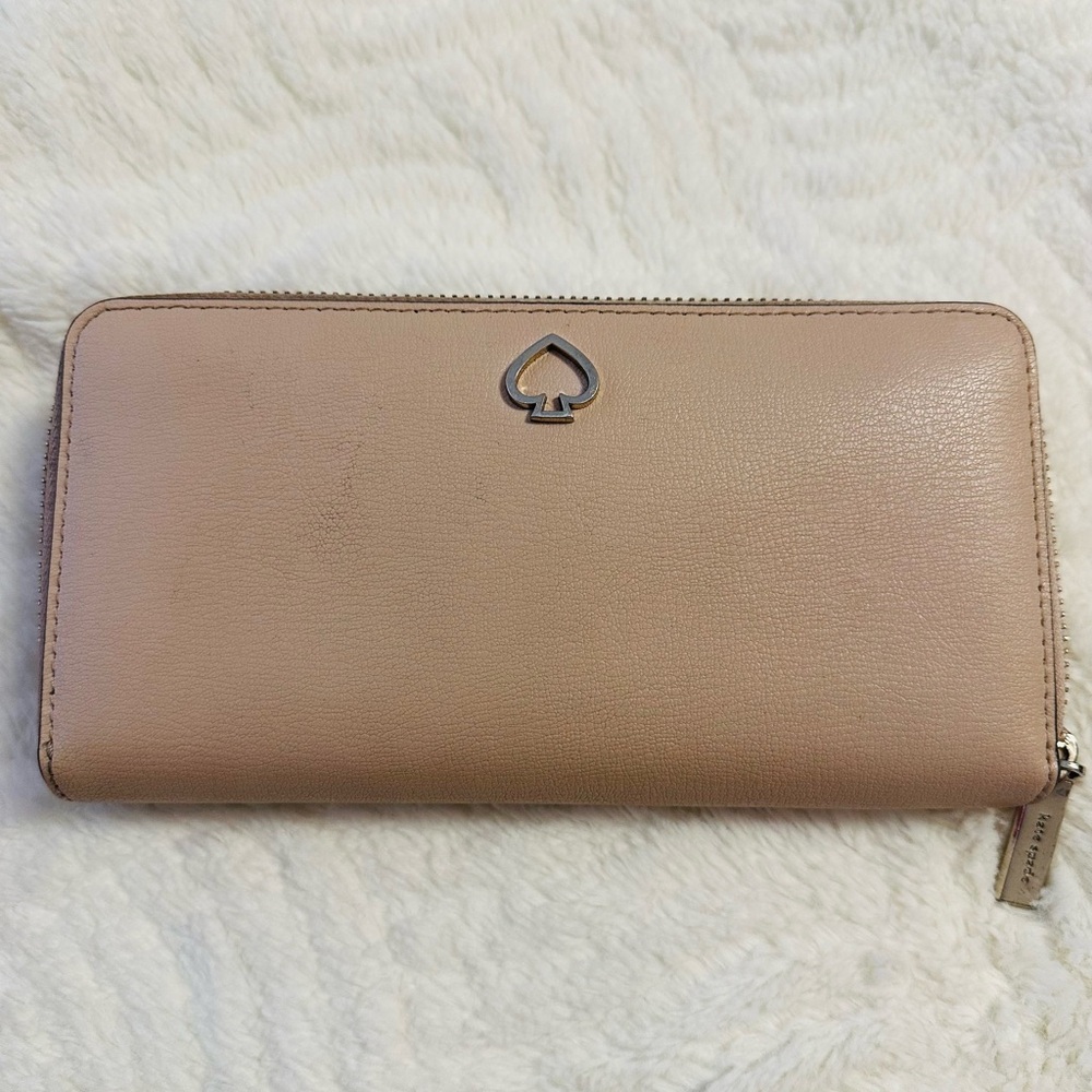 Kate Spade Beige Leather Zip Wallet